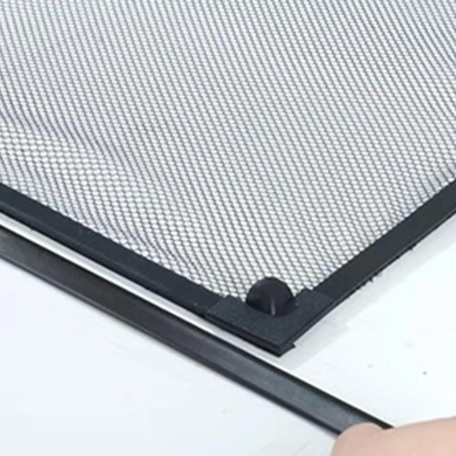 Thumbnail 3 - #24 Best Aquarium Fish Nets to Buy In 2026