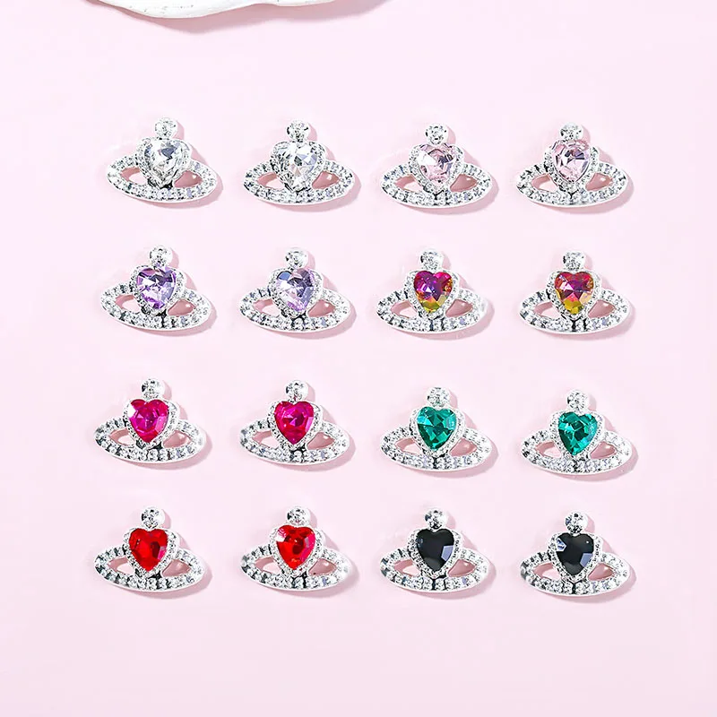 10Pcs Love Planet Nail Art Luxury Charms Heart Crystal Rhinestones Nail Art Decorations Saturn Planet Nails Accessories