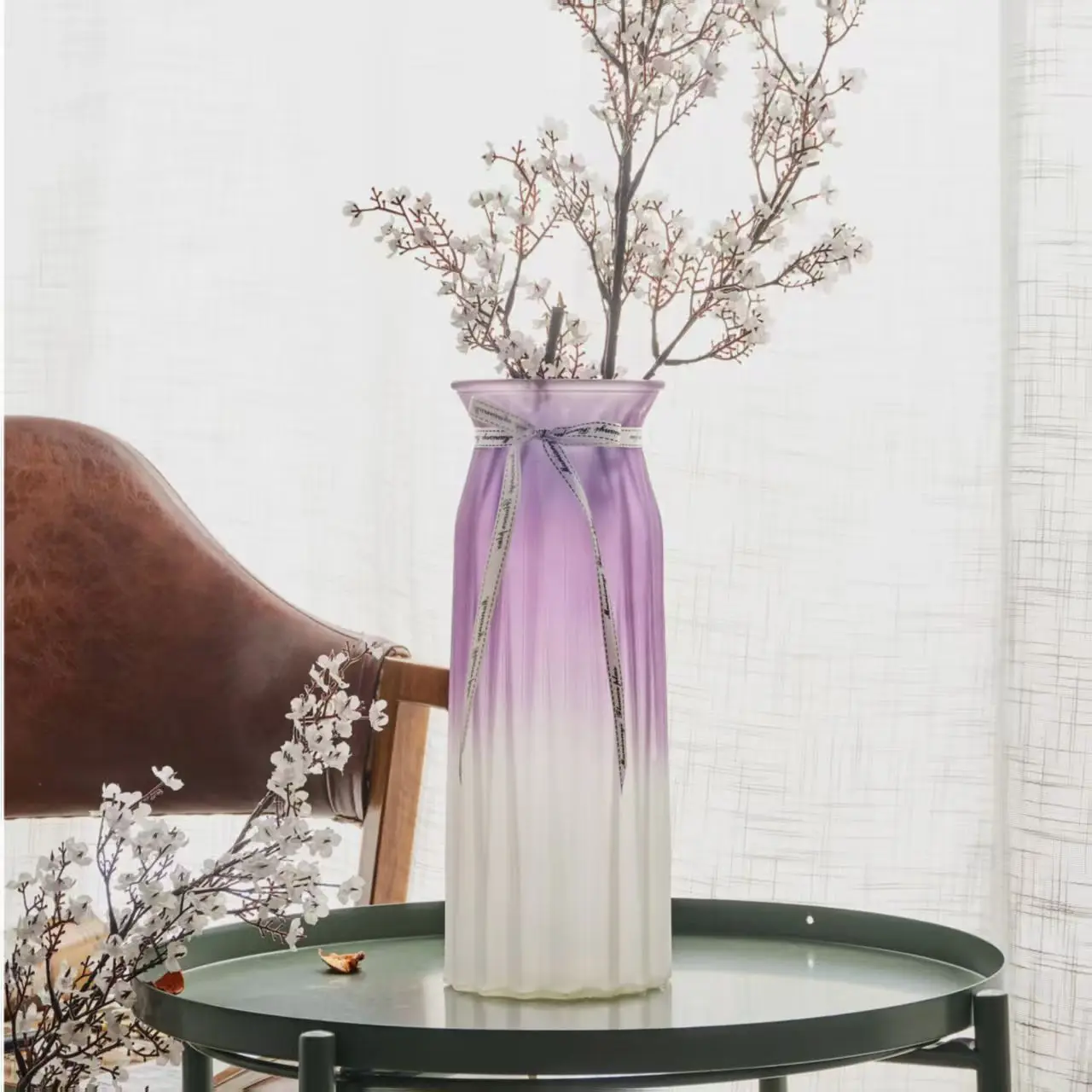 Minimalist glass vase, two-piece set. Transparency - Creativity - Light Luxury. Flower arrangement, living room decoration