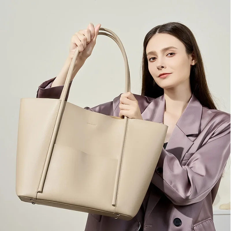 2024 New Genuine Leather Women's Tote Bags Summer Hand-Held Large Cowhide Commuter Shoulder Bag