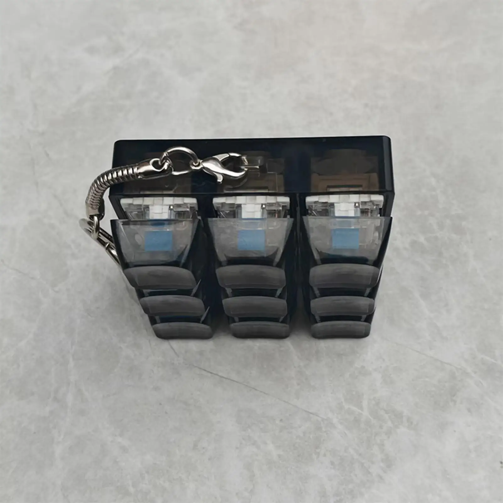 

Keyboard Fidget Keychain 9-in-1 Stress Relief Wallet Pendant Portable Bag Pendant For Kids Teens Adults Programmers College