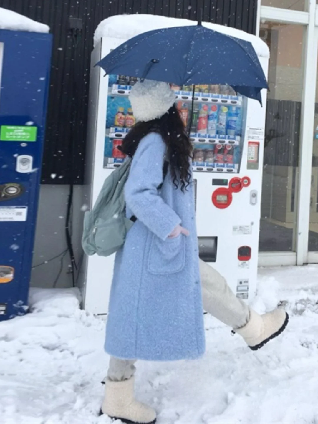 معطف نسائي من الفرو الأزرق والجلد مع فرو الحملان، تصميم كوري جديد للخريف والشتاء، معطف صوفي متوسط الطول بمقاس صغير