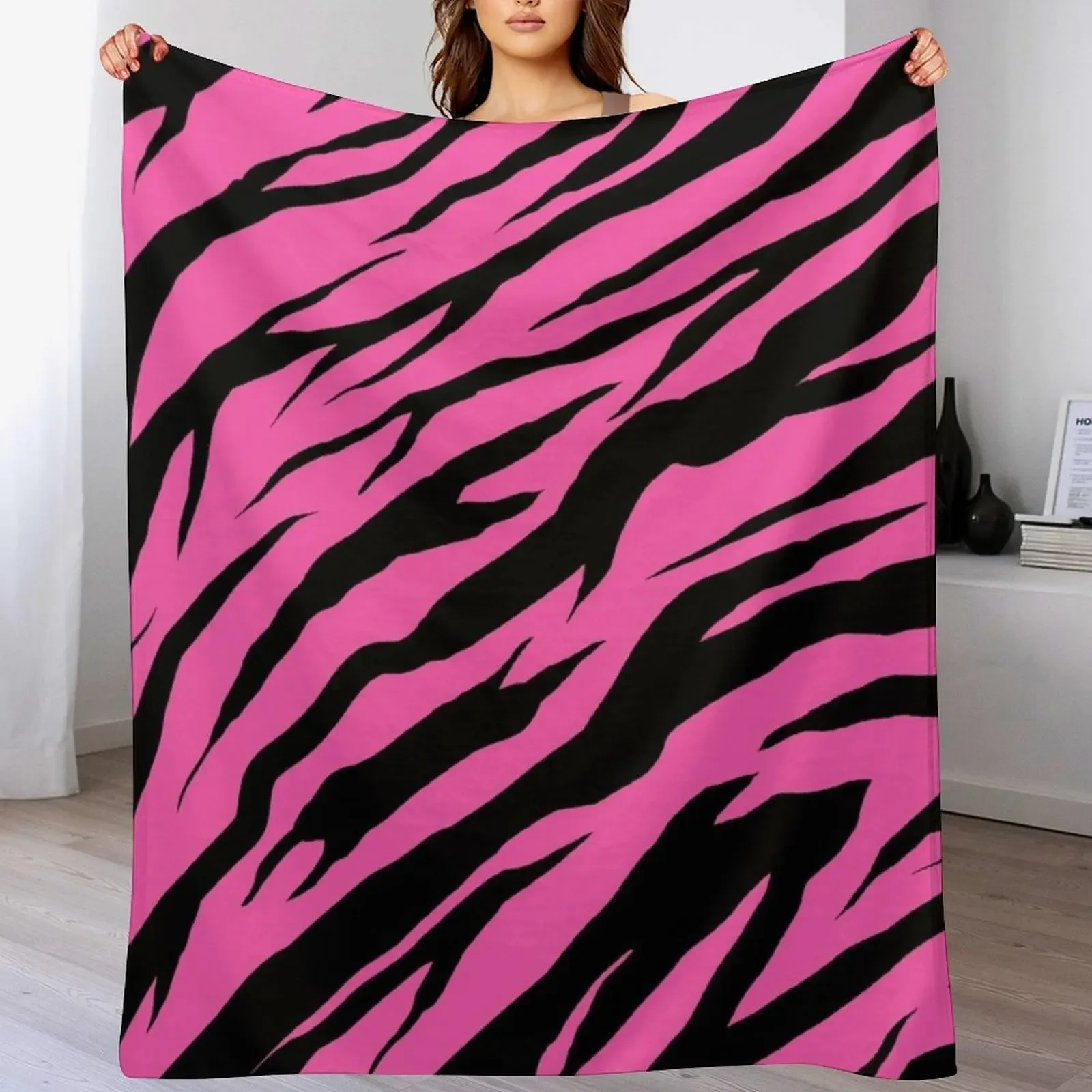 Zebra / Tiger Print Pink Throw Blanket Shaggy heavy to sleep Luxury Brand Thermals For Travel Blankets