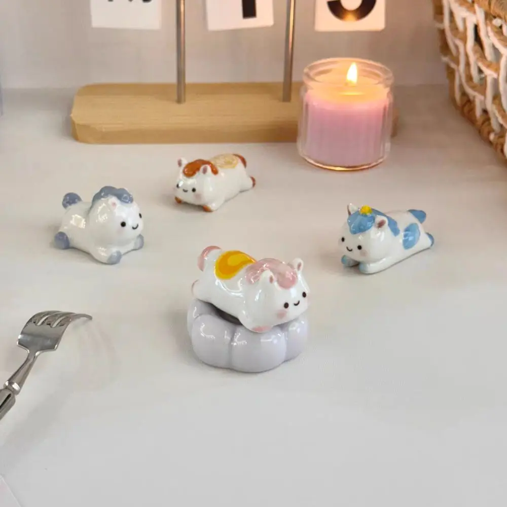 

Simple Ceramic Horse Chopstick Rest Cartoon Table Decor Spoon Rack Holder Cute Kawaii Chopstick Rack Kitchen