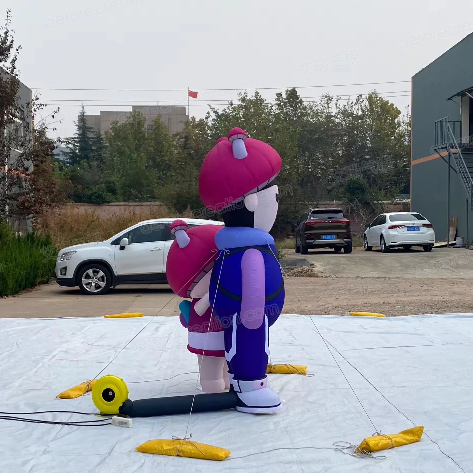 Self-developed Door Inflatable Mushroom Cartoon Model Suit Giant Stand Promotion Customized Inflatable Cartoon Character