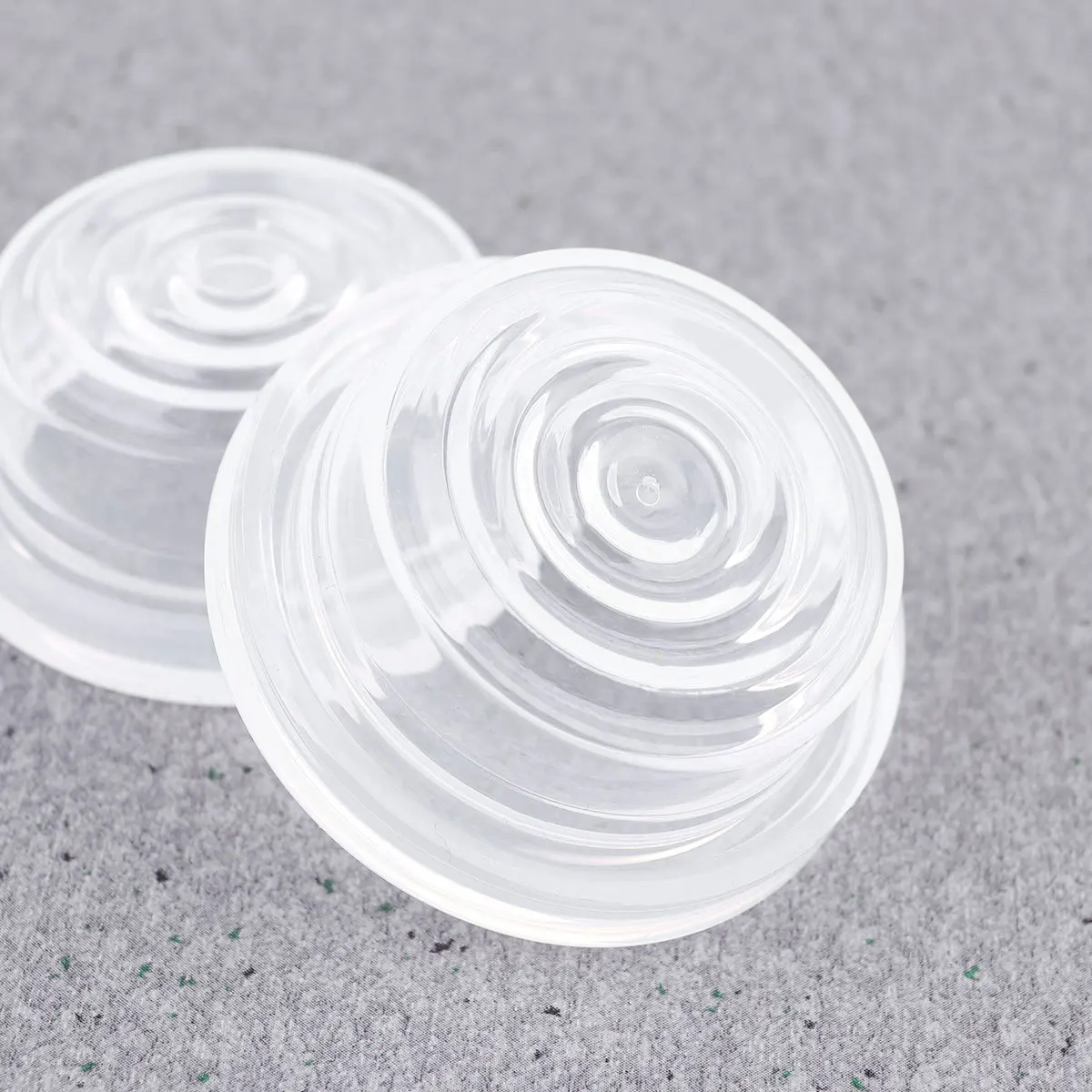 

4pcs Silicone Breast Pump Manual Milk Suction Portable Lightweight Electric Milk Pump For Baby Mom Newborn Gift