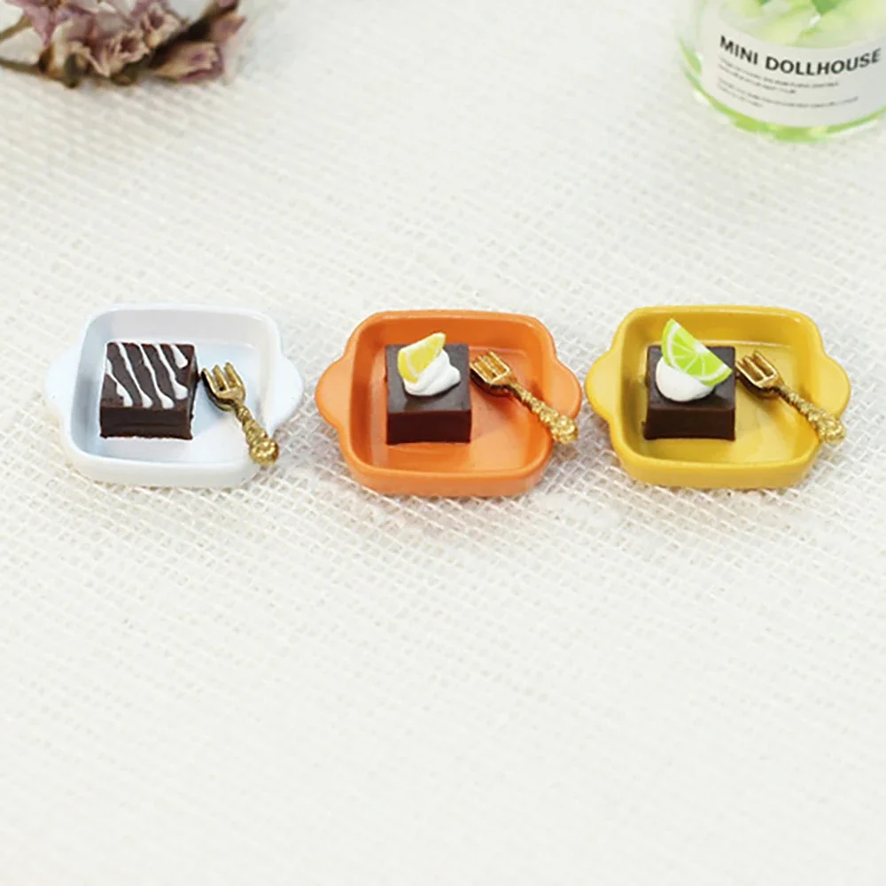 1Pcs 1/12 Dollhouse Miniature Accessories Mini Chocolate Dessert Dish Model Simulation Food Toys for Doll House Decoration