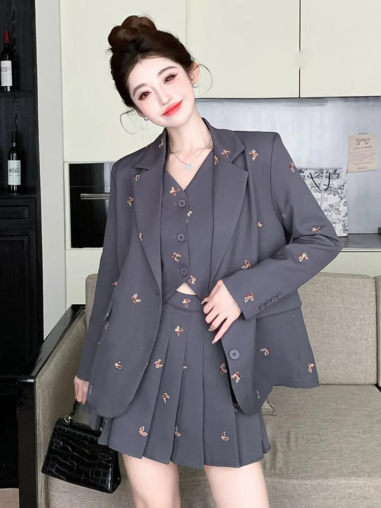 High Quality Small Fragrance Three Piece Set Women Short Blazer Coat + Vest + Pleated Skirt Sets Korean Fashion OL 3 Piece Suits