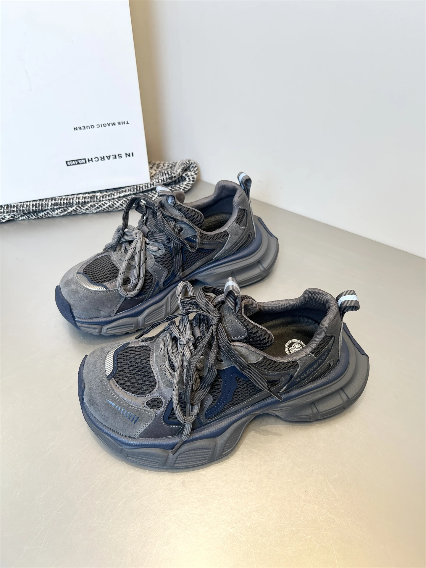 

Женские кроссовки на массивном каблуке, спортивная обувь на платформе с дышащей сеткой, женские модные повседневные кроссовки на толстой подошве со шнуровкой, Mujer 2025