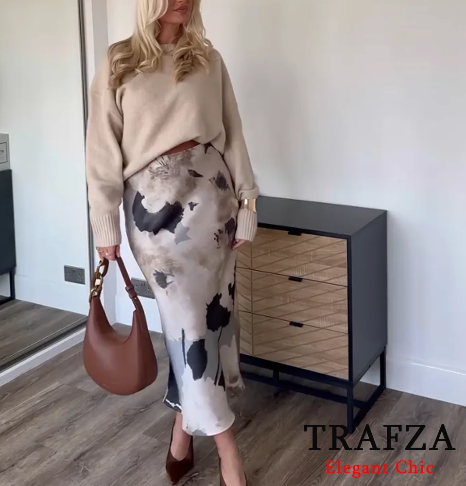 

TRAFZA женская винтажная юбка с цветочным принтом и пуговицами, длинная атласная юбка, новинка 2025 года, модная весенняя женская элегантная юбка