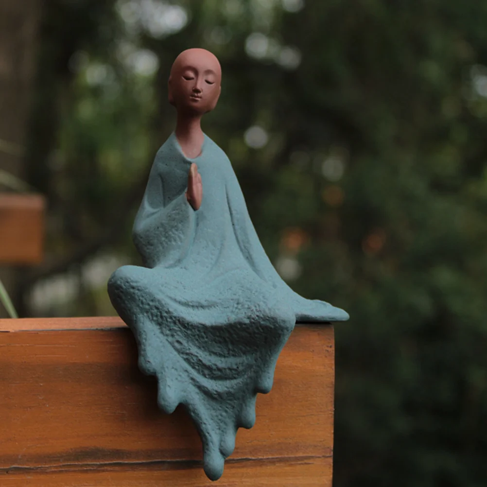 

1Pcs Ceramic Buddha Statue Decorative Monk Sculpture for Home Tea Table Desktop Fish Tank Landscaping Ornament Retro Chic Indoor