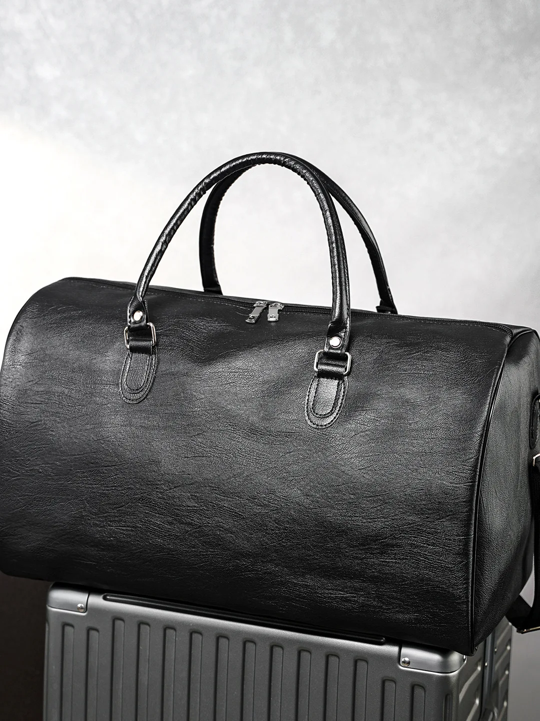 nouveau-sac-a-bandouliere-en-cuir-de-luxe-2026-–-sac-de-voyage-decontracte-unisexe-Elegant-et-simple-pour-femmes-et-hommes-valise-cabine