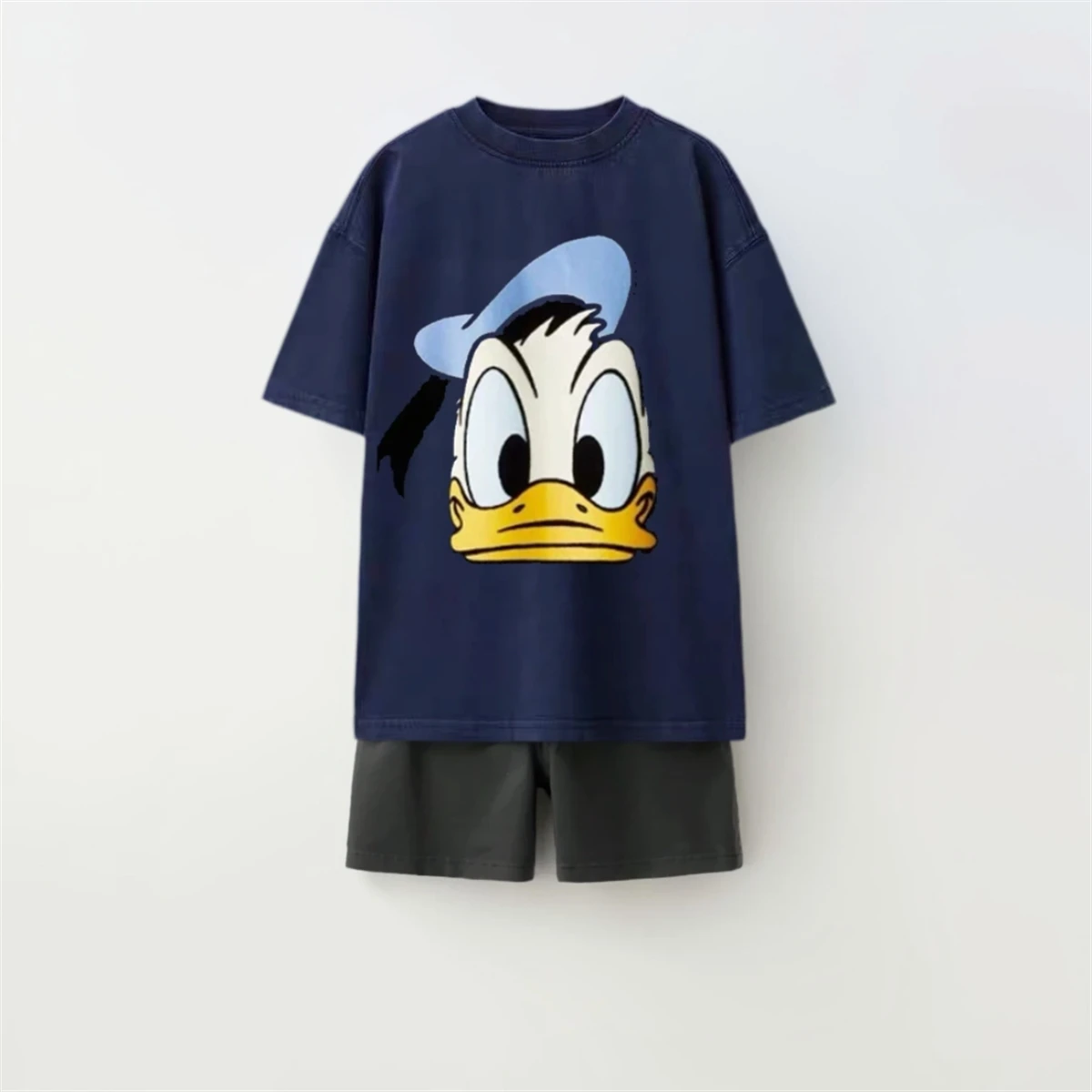 

Loose Suits Cartoon Outfits 2026 Summer Costume Cartoon TShirt+Shorts Two Piece Set Lovely Tees Thin Shorts Kids Disney Outfits