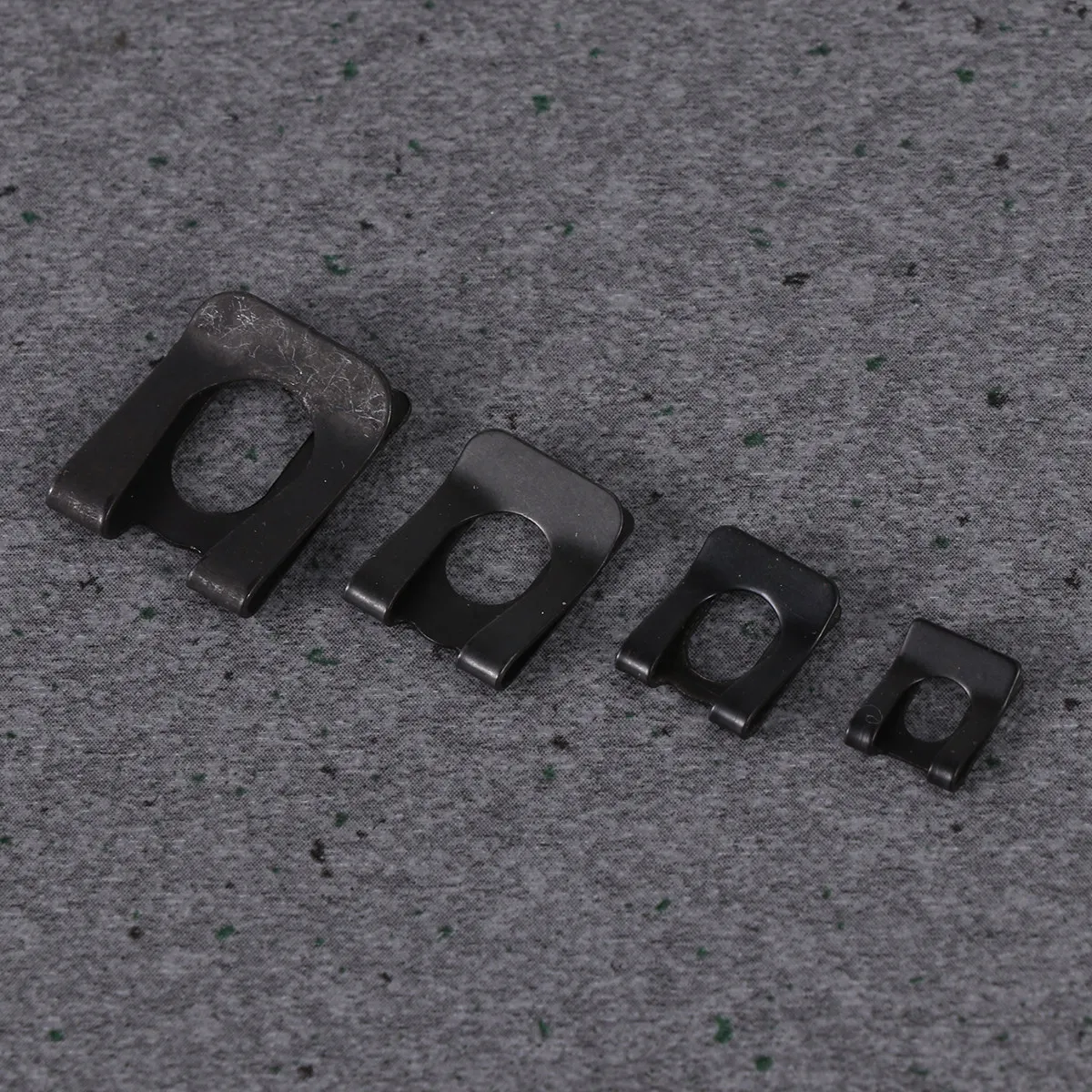 

40Pcs Premium Black Oxidized Auto Retainers Set Different Sizes Anti-Loosening Car Fasteners for Transmission System Car