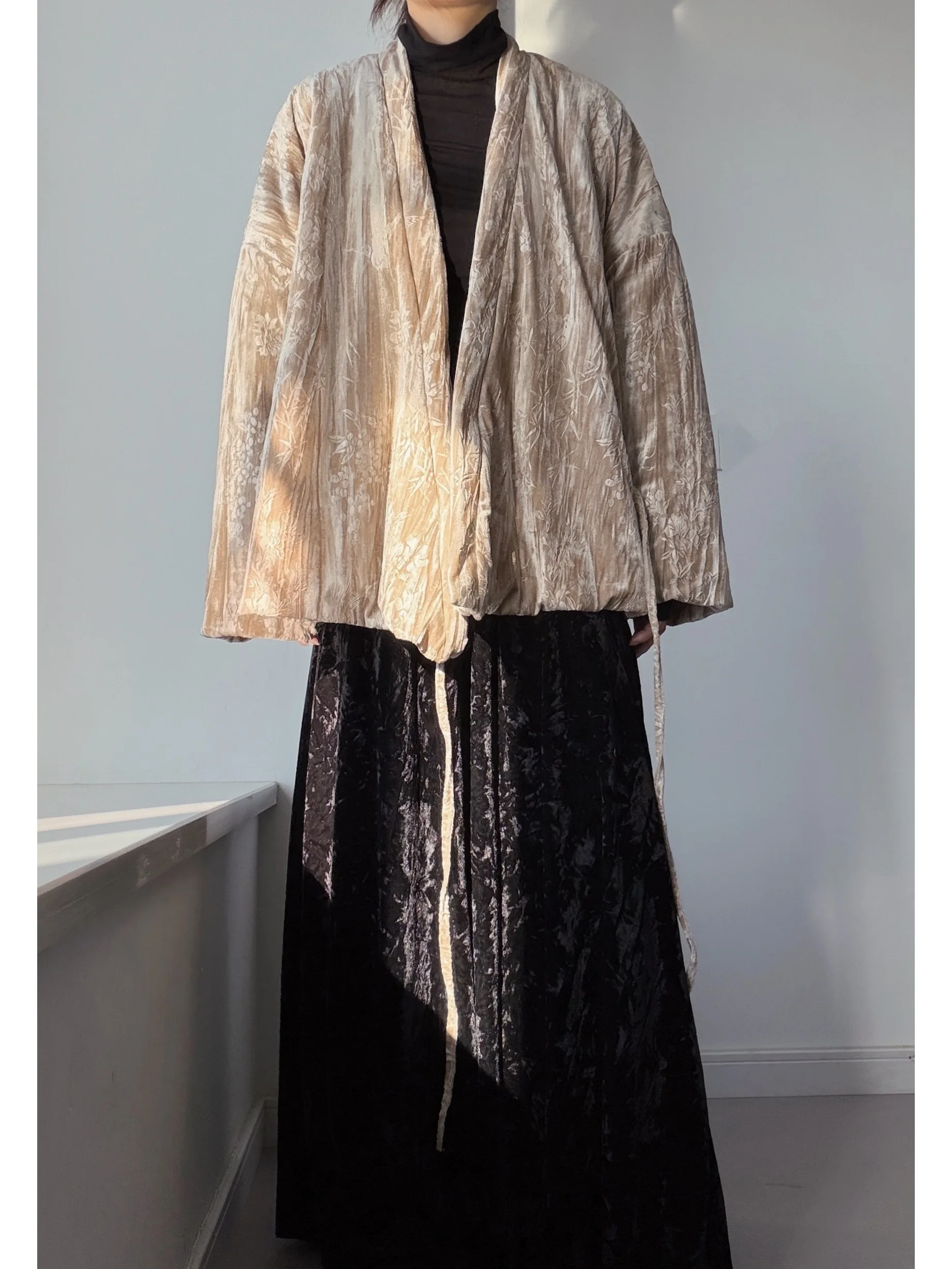 

New Chinese Style Retro Velvet Floral Cotton Jacket Women's Thick Warm Belted Loose Outerwear National Style Cotton Clothes