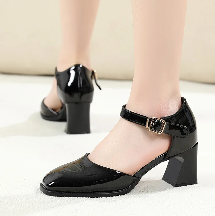 GKTINOO New Fashion sandali in pelle verniciata donna tacchi alti punta quadrata donna estate Mary Janes scarpe con plateau sandali donna