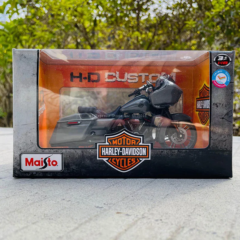 Maisto-motocicleta Harley Davidson 2018 CVO Road Glide, modelo de motocicleta de aleación gris, colección de coches de juguete, 1:18