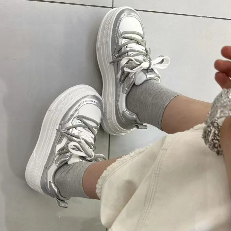 

Осень-зима 202, спортивная обувь, женская кожаная спортивная обувь на толстой подошве, разноцветная женская вулканизированная обувь на шнуровке с круглым носком