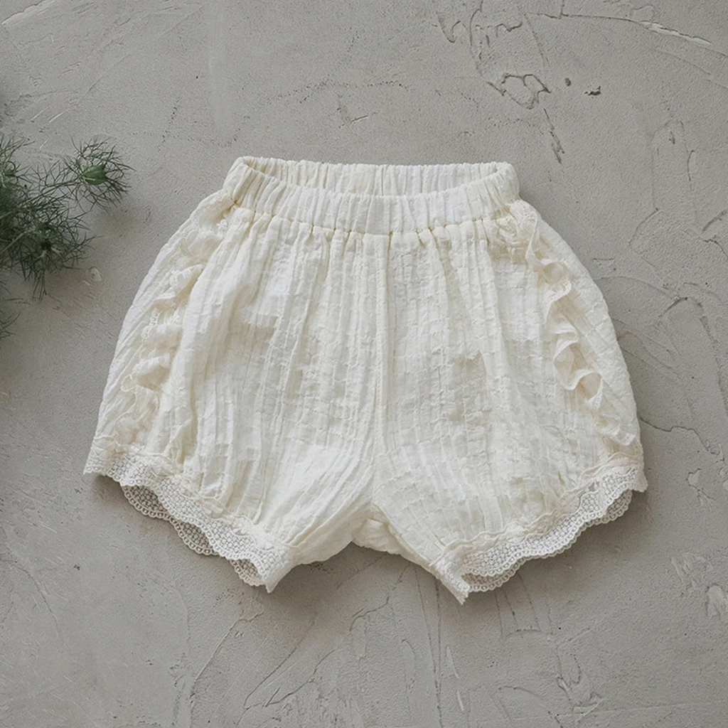 

Korean Style Children's Girls Fashion Lace Trim Loose Versatile Shorts 2026 Summer New Arrival Comfortable Casual Short Pants