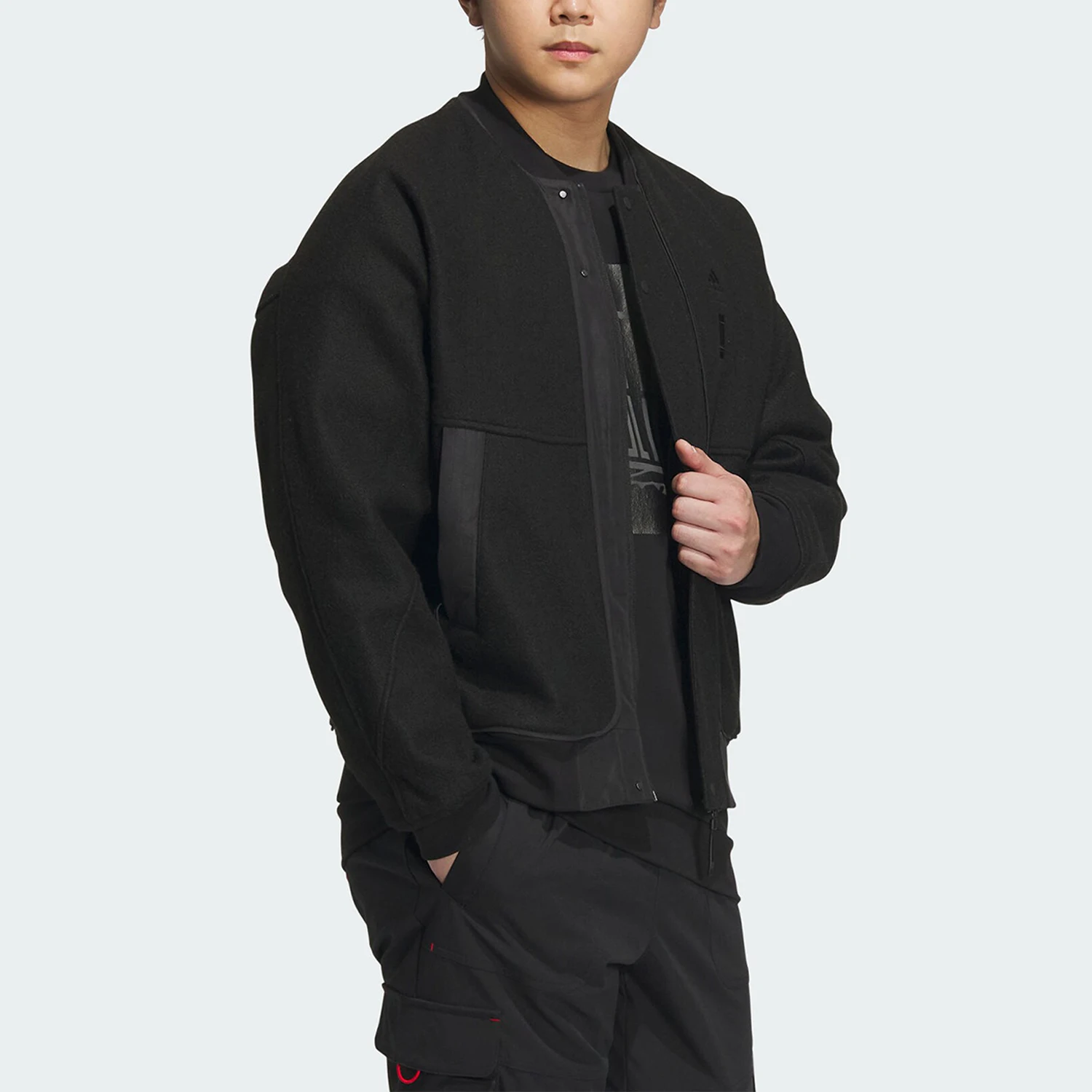 سترة أديداس الرسمية الشتوية الجديدة للرجال فضفاضة من الصوف المحبوك IP4910