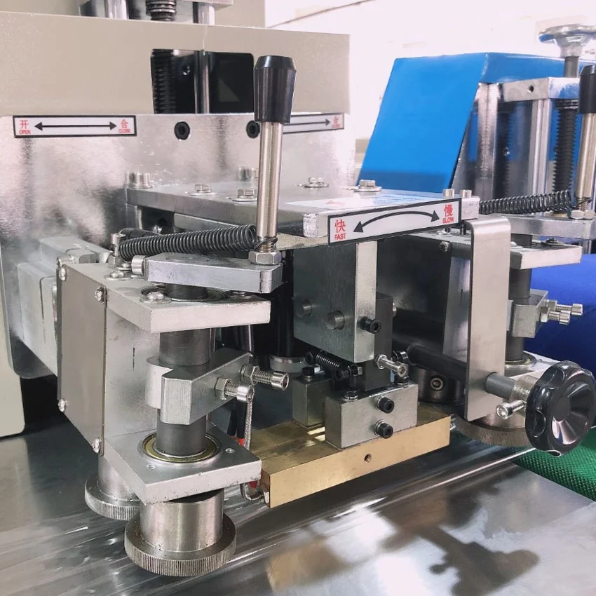 Horizontal Pillow Plastic Film Flow Soft Pretzels Tortilla Loaf Bread Teacake Roll Toast Hot Dog Bun Packing Wrapping Machine