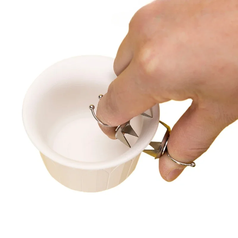 Pottery Glaze Tools Fingertip Dip Glaze Clip Stainless Steel Glaze Clip DIY Tea Cup Small Ceramic Coloring and Glazing Tool