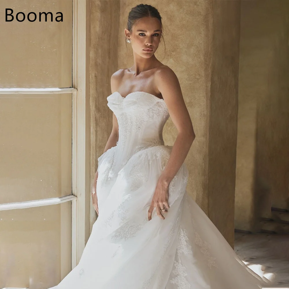 

Booma A-Line Lace Long Strapless Elegant Wedding Dresses Lace Appliques Sleeveless Brides Gown Custom Made 2025
