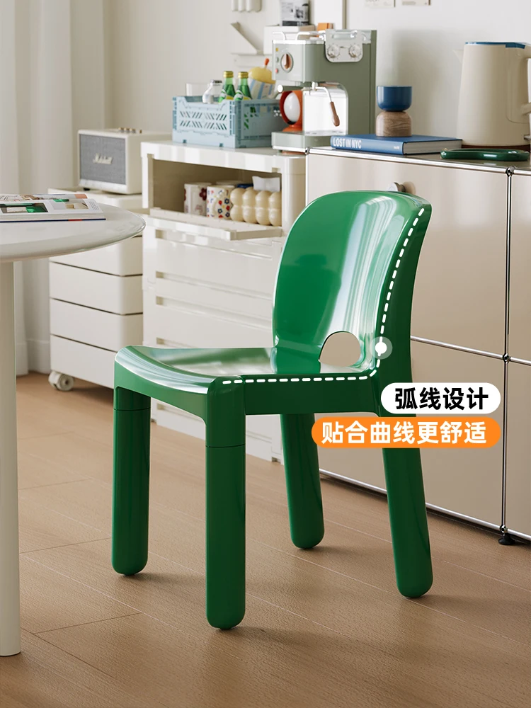 พนักพิงพลาสติกที่เรียบง่ายออกแบบร้านกาแฟร้านขนมเก้าอี้เจรจาlเฟอร์นิเจอร์sillas de comedor