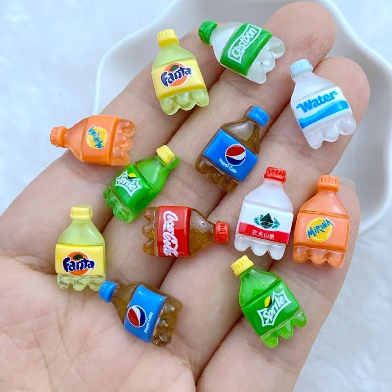 20 piezas nuevo lindo 9*16mm Mini botella de bebida serie resina adorno plano fabricación de joyería manicura accesorios para el cabello