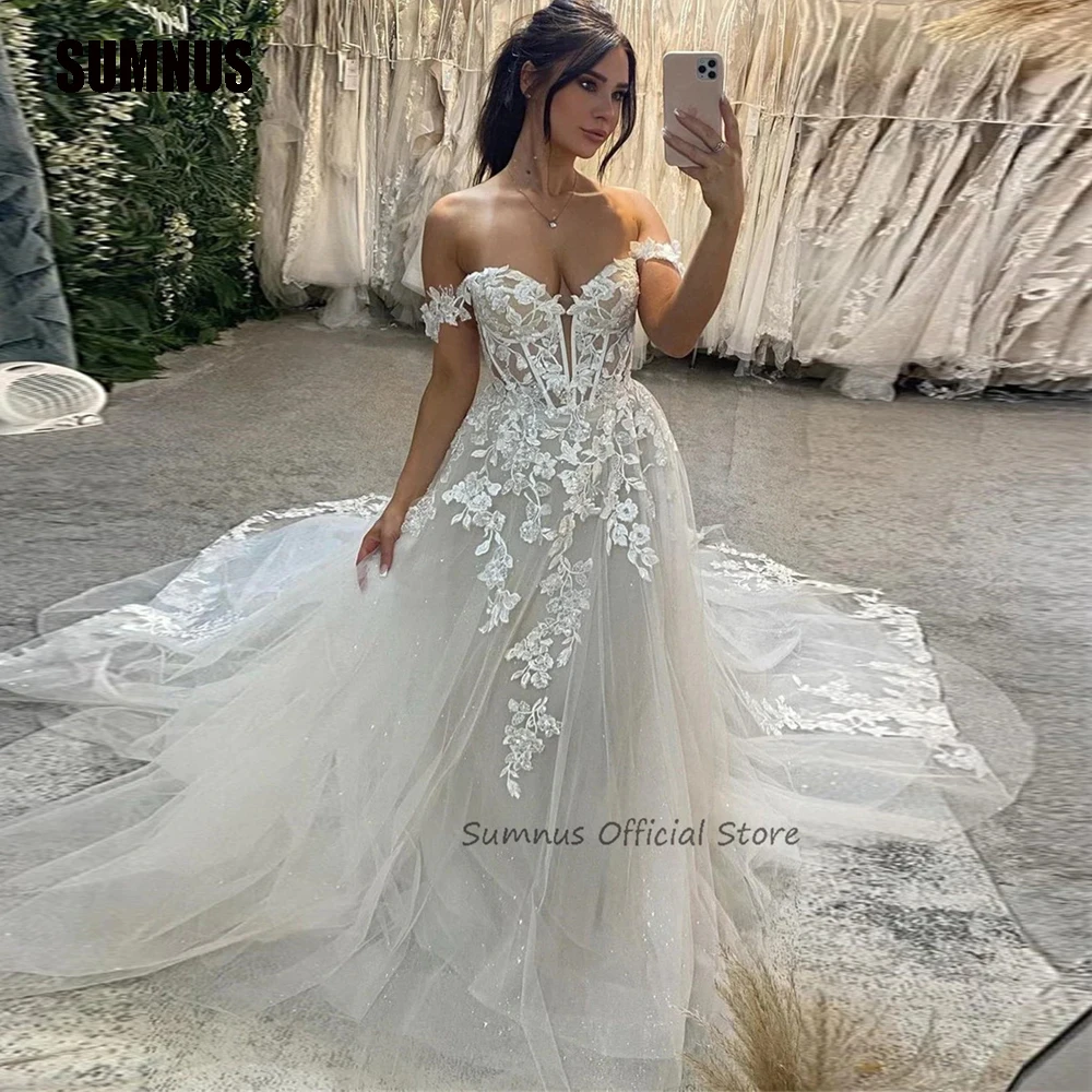 SUMNUS Elegant Off Shoulder Wedding Dresses Lace Tulle Sweetheart Bridal Gowns A Line Beach Bride Dress with Court Train Button