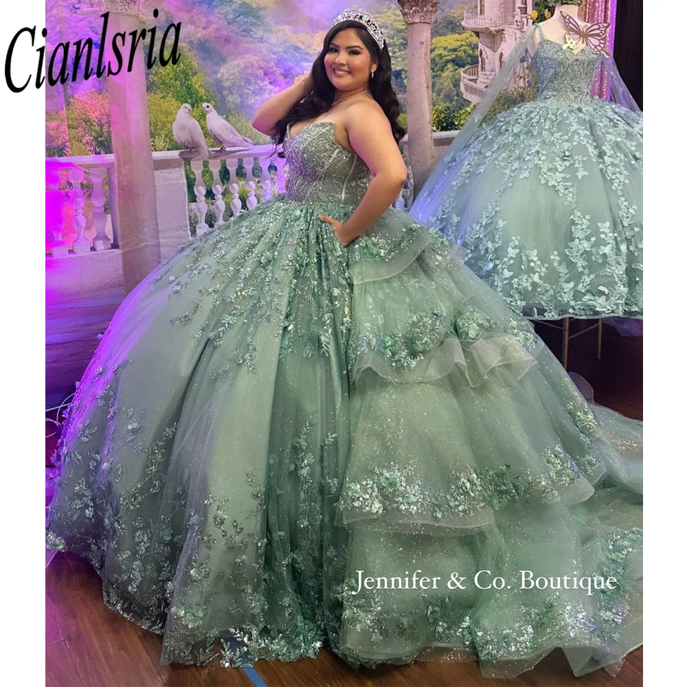 

Mint Green Quinceanera Dresses Sweetheart Beading Applique Lace Cinderella Princess Ball Gowns Vestidos De 15 Anos