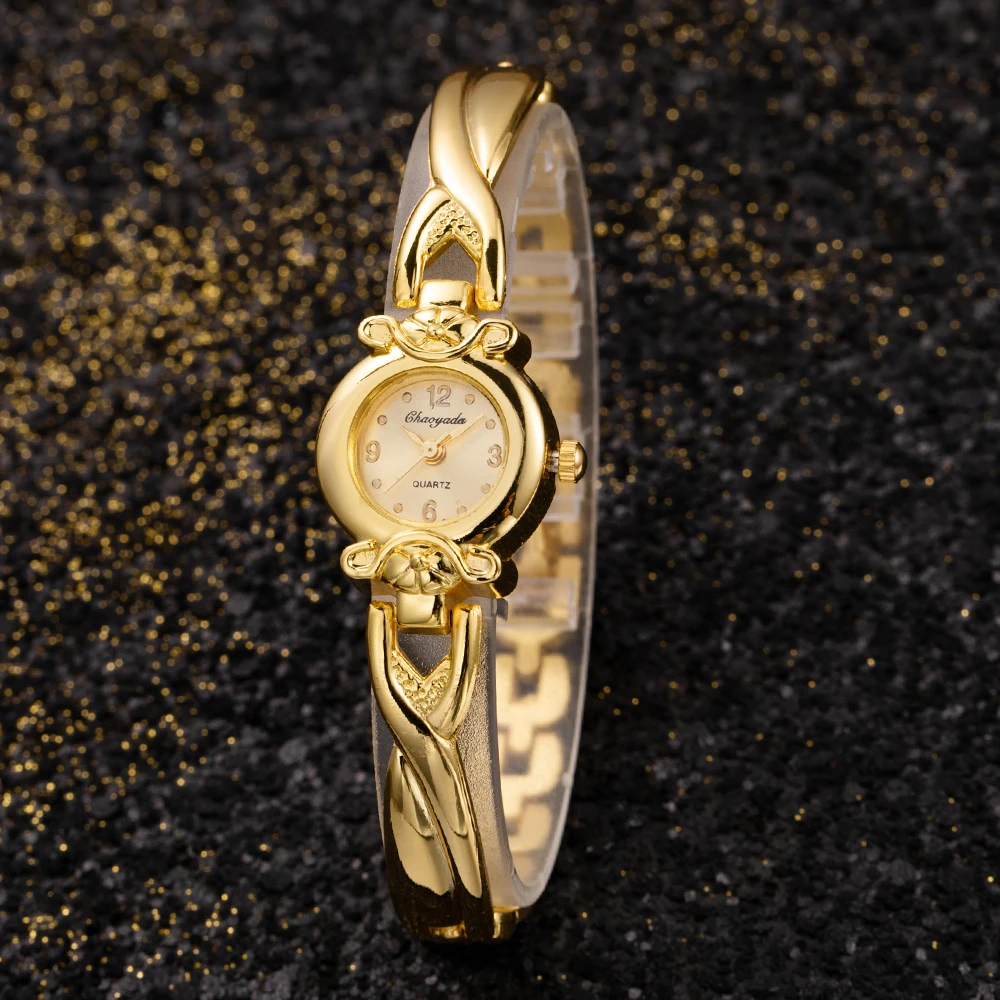 Orologio vintage in oro moda per donna Orologio al quarzo elegante di lusso Bracciale modello da donna Orologi da polso casual Reloj Mujer