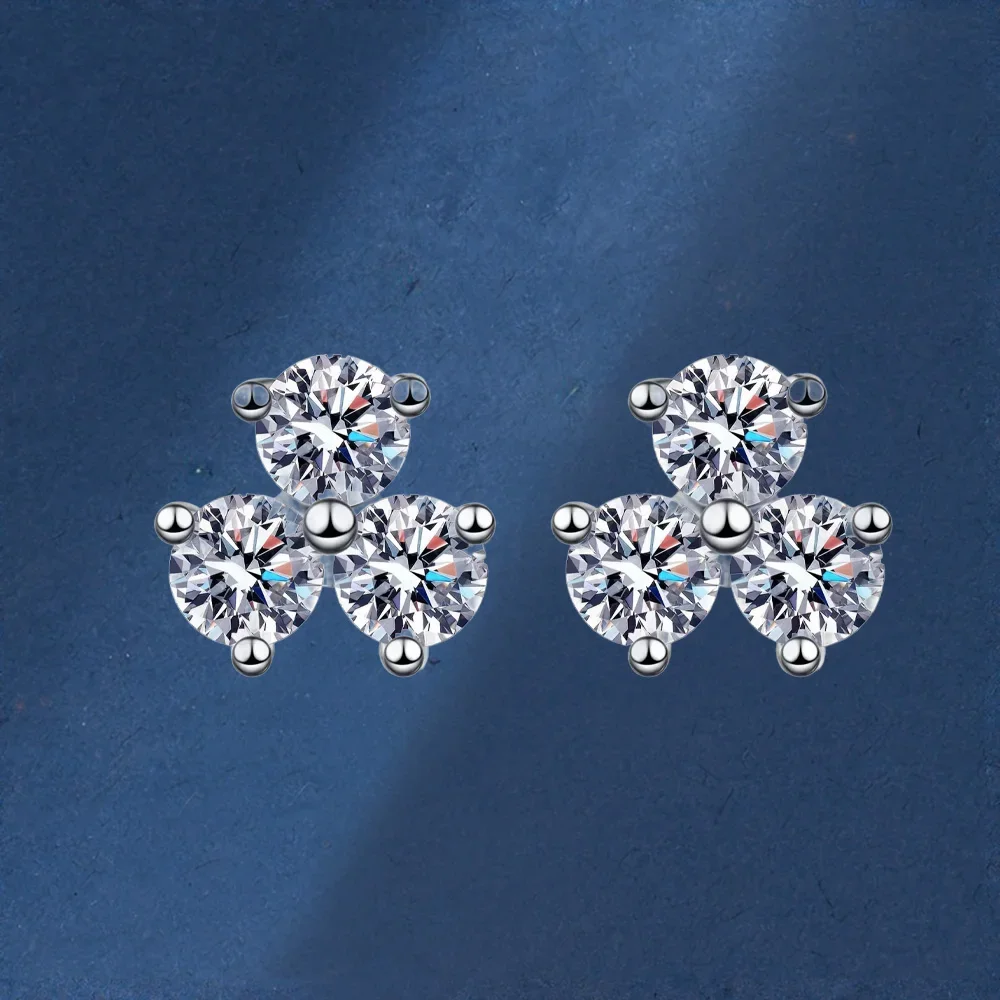 Female Three Petal Grass Pt950 Small Earrings, 0.6ct Moissanite Diamond Platinum Plum Blossom Stud Earrings Fine Jewelry Gifts