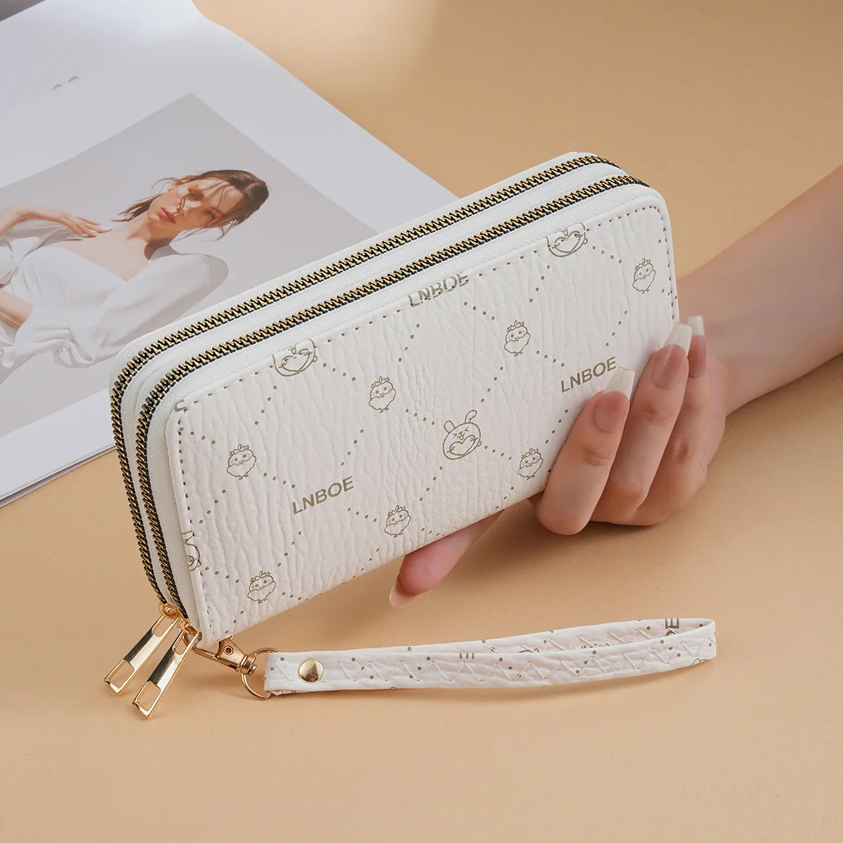 New Double-zipper Long Wallet For Women Cartoon Print,vintage Pleated Leather High-end Elegant Clutch Bag Mobile Phone Bag