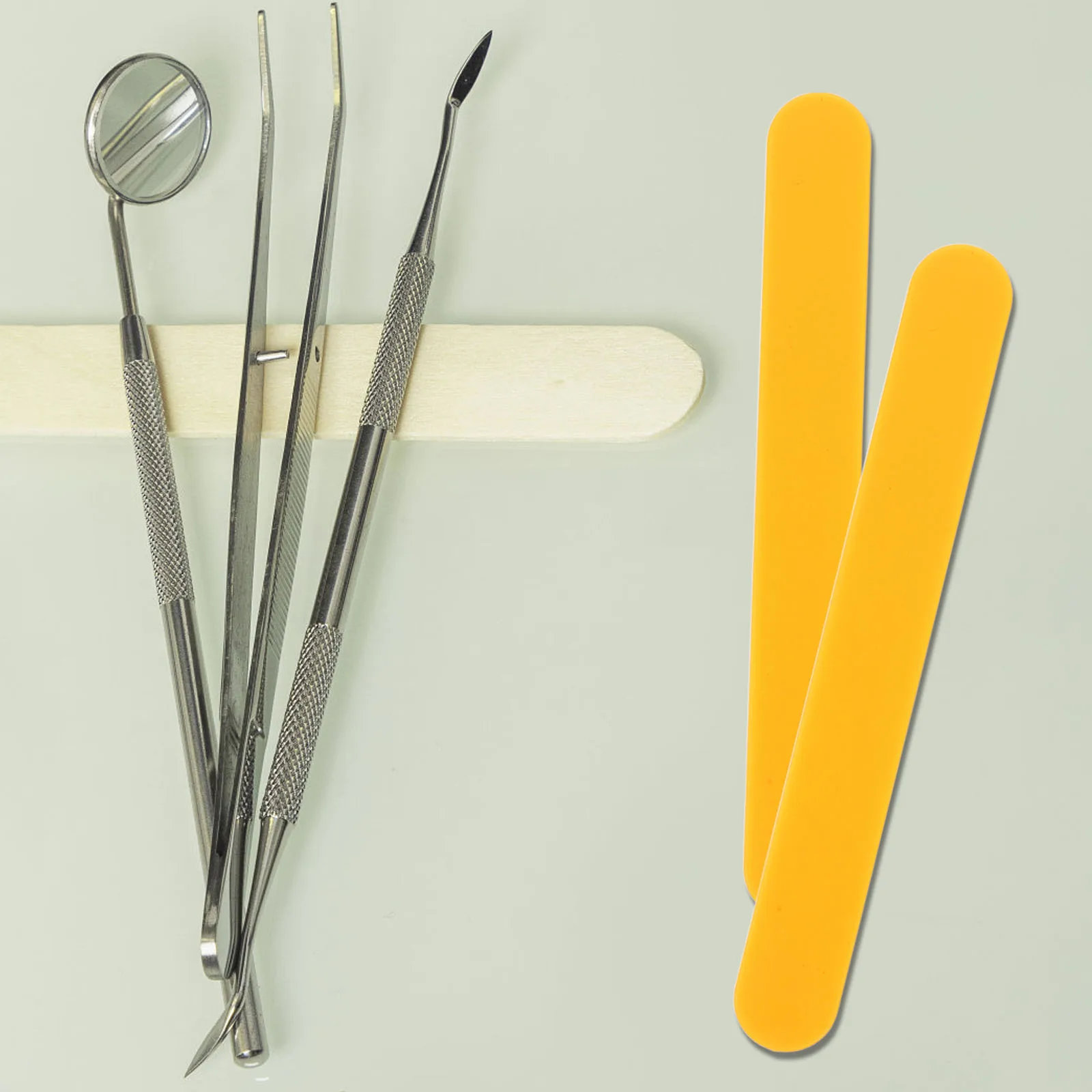 

20pcs Tongue Depressor Durable Plastic Oral Examination Pediatric Abalone Knife Stirring Paddle Longlasting Clean