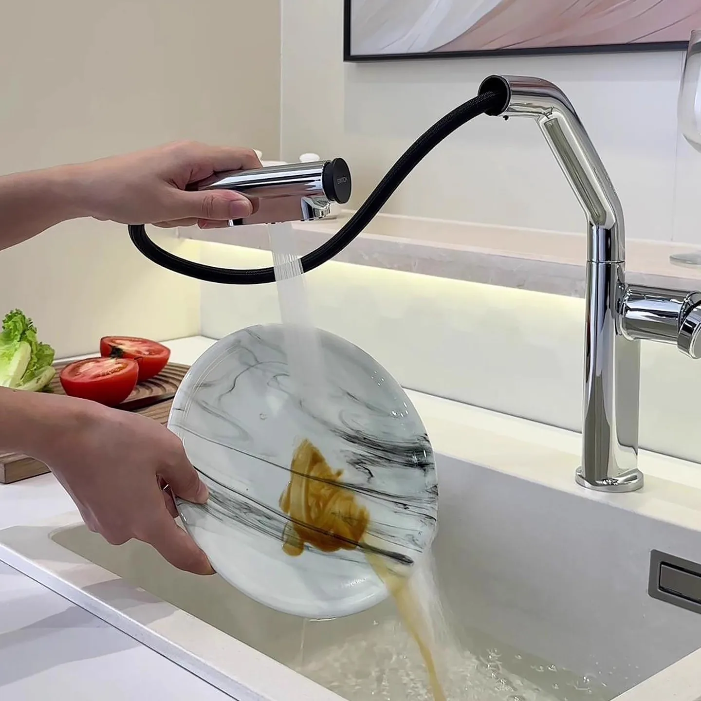 سحب صنبور المطبخ الكروم الأحمر بالوعة صنبور صنبور حوض خلاط 360 درجة دوران torneira cozinha صنابير خلاط صنبور المطبخ #1