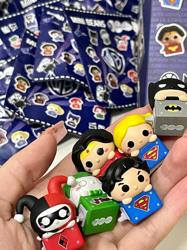 DC Justice League Mini Figure Batman The Flash Mini Beans Blind Box Cartoon Figure Doll Cute Car Decoration Collection Toy Gifts