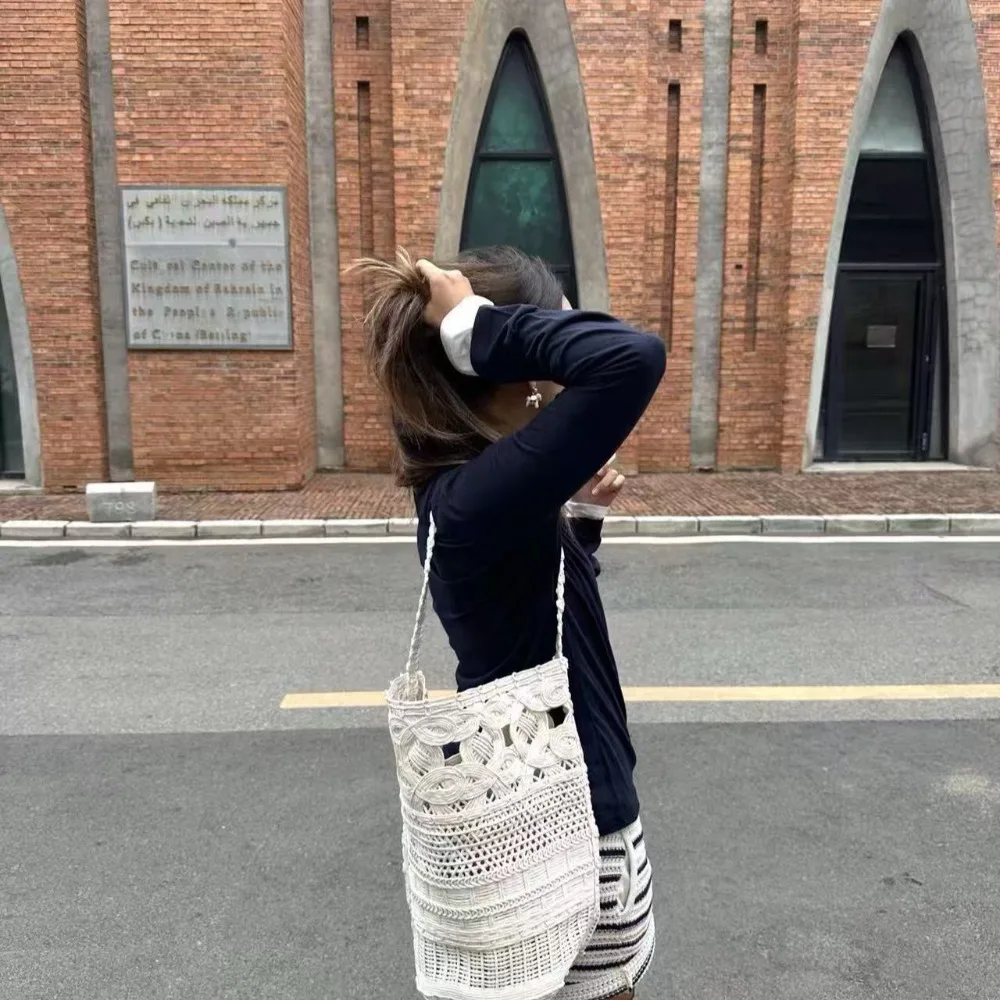 2026 Spring and Summer Niche Design Cotton Thread Woven Bucket Fashion Pastoral Style Daily Commuting Straw Woven Women's Bag