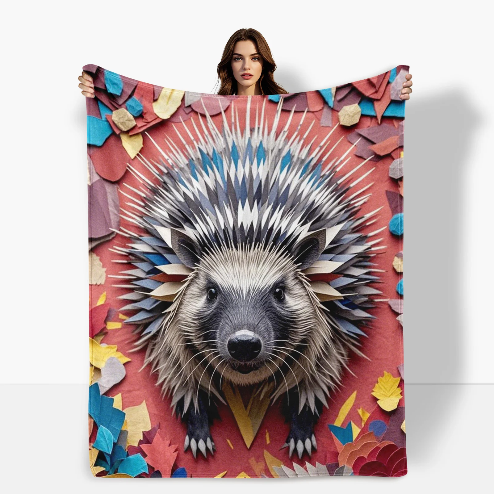 Porcupine avec feuilles patchwork et couverture design rouge pour une décoration d'intérieur unique et artistique avec un toucher esthétique vibrant