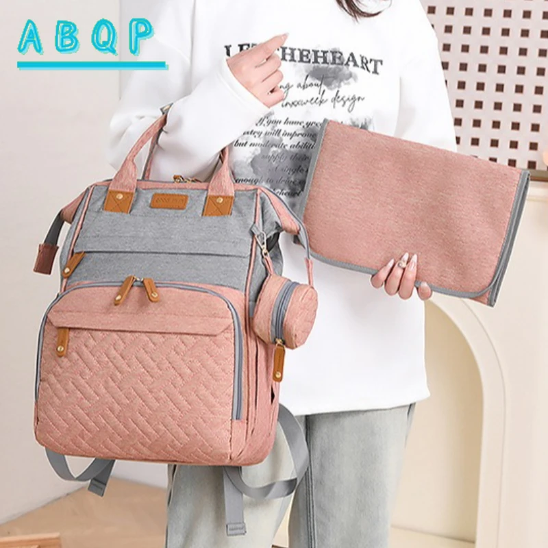 New Diaper Bag Backpack Large Capacity Baby Bag 3-piece Set Fashionable Baby Diaper Bag Backpack Lightweight and High Quality