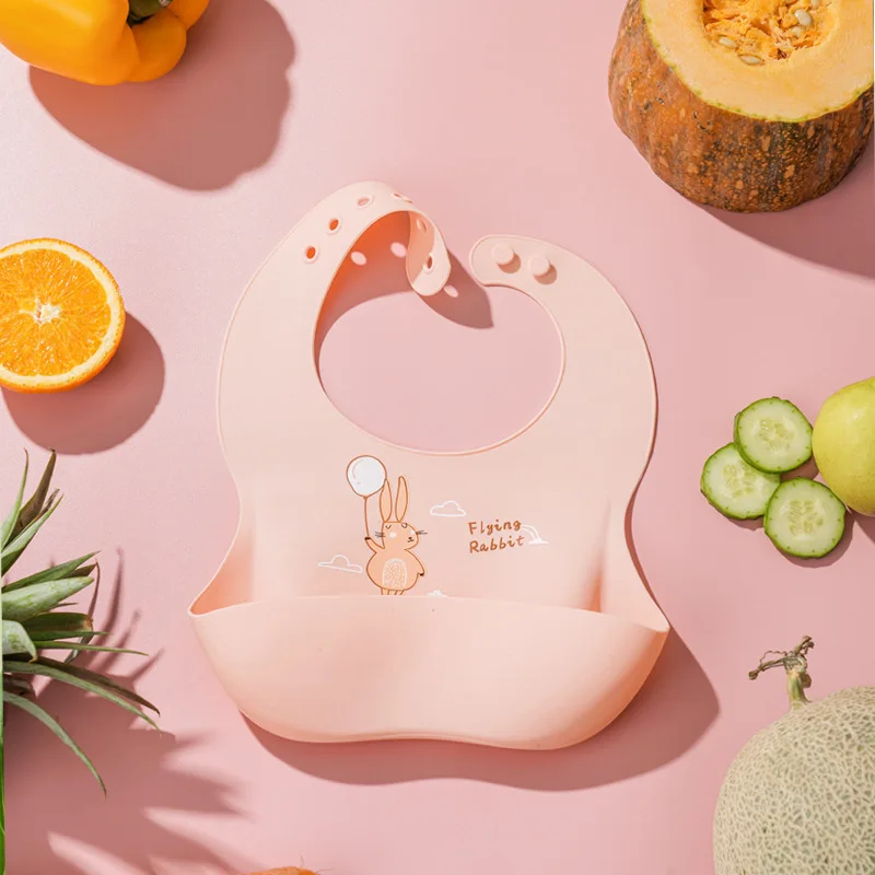 Babero impermeable con estampado de dibujos animados, Baberos suaves de silicona para bebés, paño ajustable para eructar para niños recién nacidos, material de alimentación para bebés