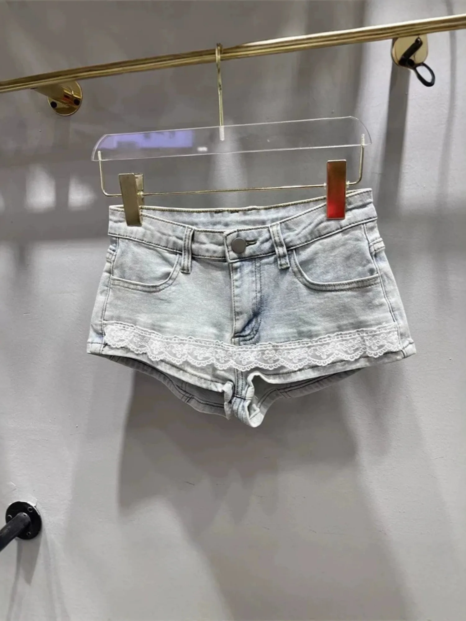 

Women's Lace Trim Denim Shorts High Waisted Super Short Hot Pants Y2K Light Wash Summer Streetwear Casual Bottoms with Pockets