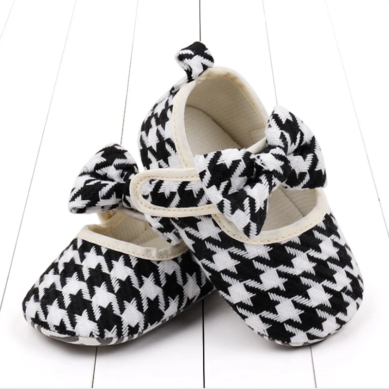 Baby Girl Mary Jane Flats with Bow Breathable Soft Plaid Princess Shoes Infant Walking Shoes for Party Weddings