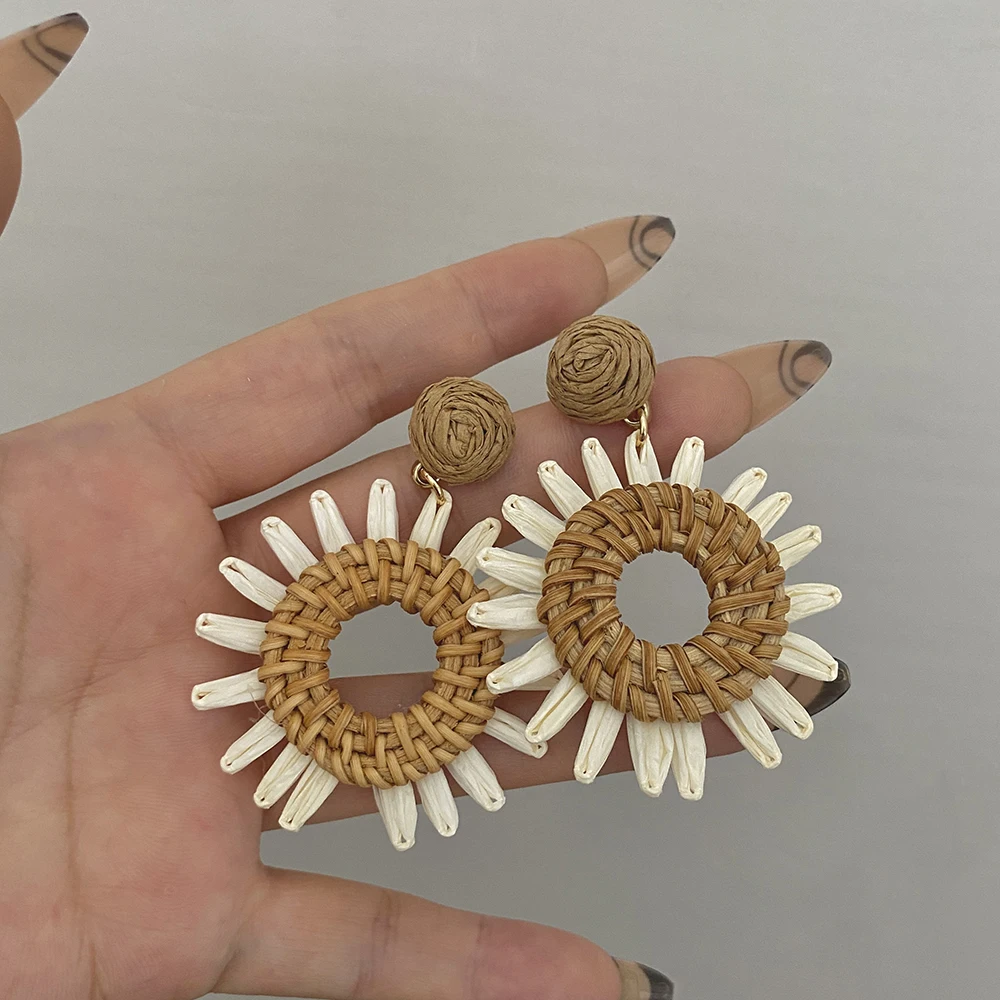 Lifefontier Handmade Sunflower Flower Raffia Braided Earring Ethnic Hollow Round Geometric Beach Drop Earrings For Women Jewelry