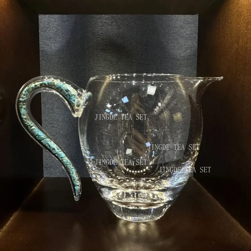 300ml Minimalist Crystal Glass Fairness Cup with Turquoise Inlaid Handle Luxury Gongdao Cup for Kung Fu Tea Ceremony Teaware
