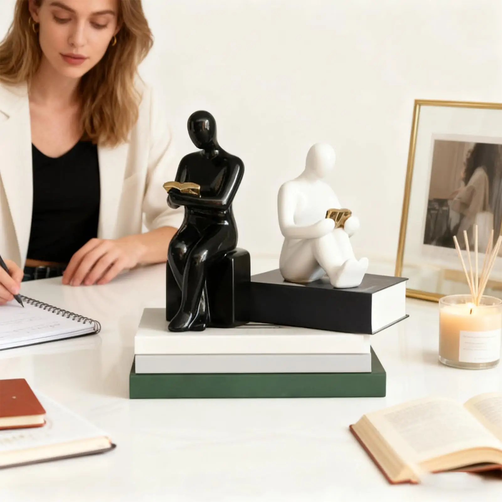 Book Ends For Shelves 3D Human Adjustable Tilt Organization Decorative Modern Bookends For Family Friends Living Room Home