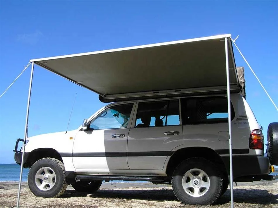 Outdoor Retractable 4wd Camping Awning Car Side Awning with Different Size