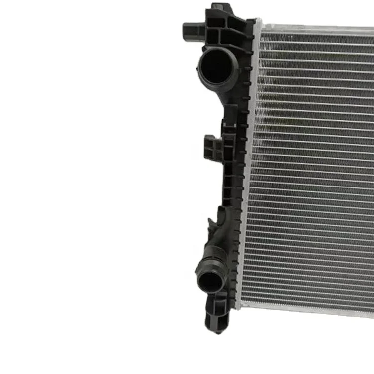 قطع غيار السيارات محرك تبريد المبرد OEM 68273401AA مشعاع السيارة لسيارة جيب كومباس 2017 2018 2019 2020 2021 2022 2023