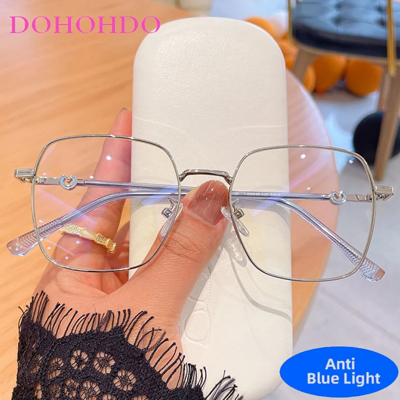 

Classic Square Metal Blue Light Blocking Glasses Women Designers Eyeglasses Optical Spectacle Computer Eye Protection Eyewear