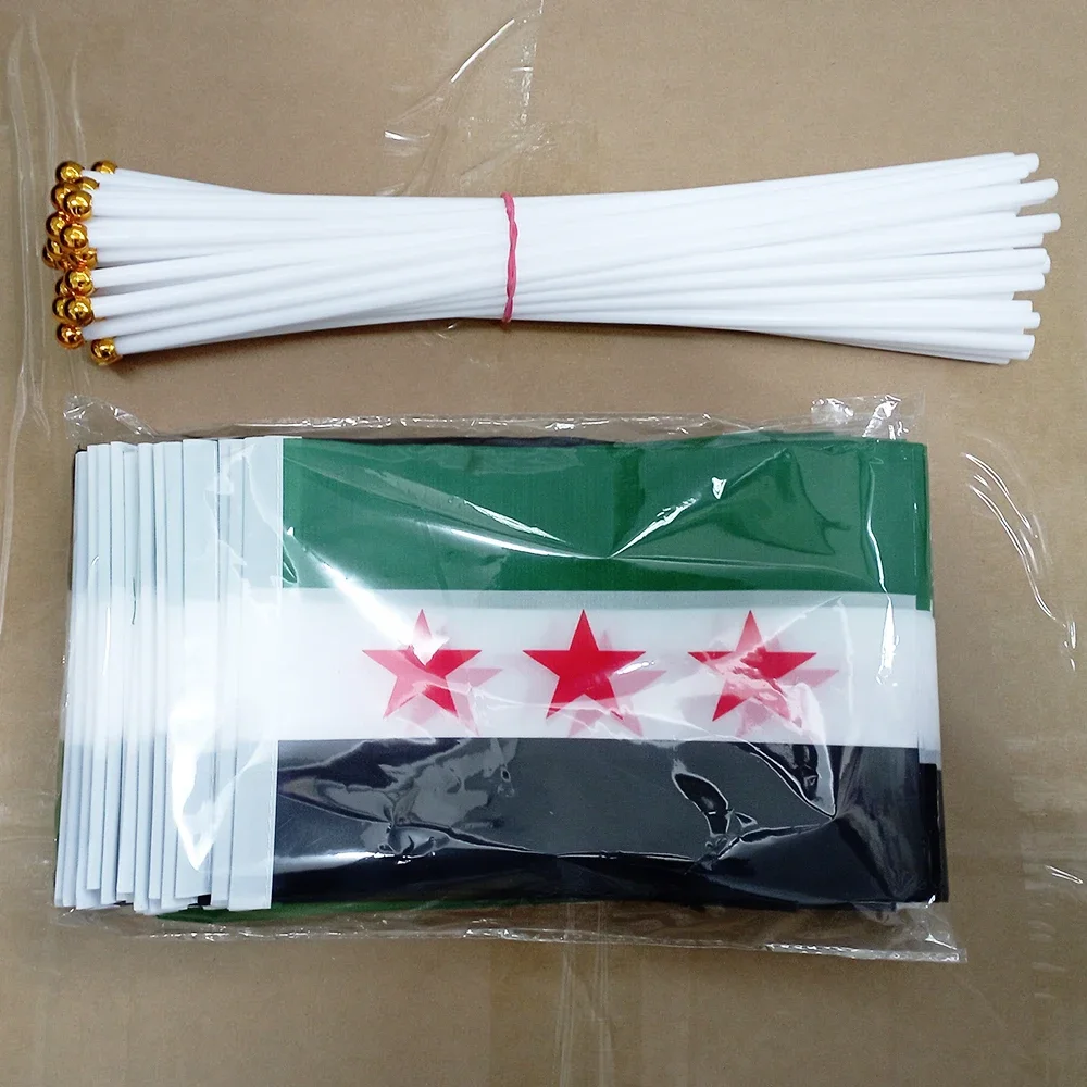 BANDIERA TIKI Bandiera a mano Siria 14x21 cm Poliestere Resistenza allo sbiadimento tre stelle La Repubblica araba siria Simbiana con asta per eventi